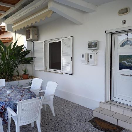 ハニアAlexandros Cosy House For Family Vacationアパートメント エクステリア 写真