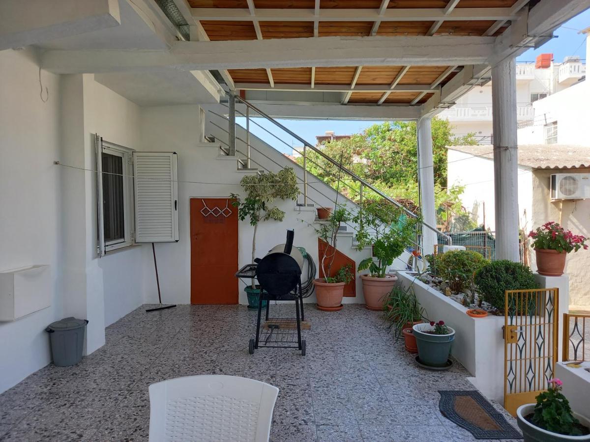 ハニアAlexandros Cosy House For Family Vacationアパートメント エクステリア 写真